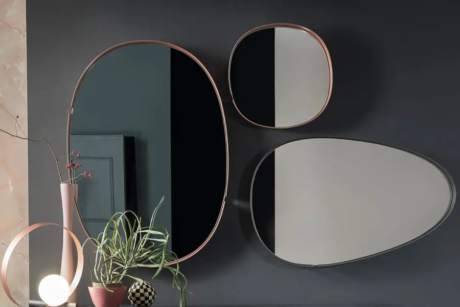 Giocare con gli specchi per cambiare il look di casa propria