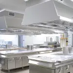 Piano cottura professionale, le principali caratteristiche