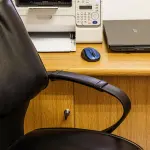 Ergonomia e Stile: Come Scegliere la Sedia Perfetta per il Tuo Ufficio